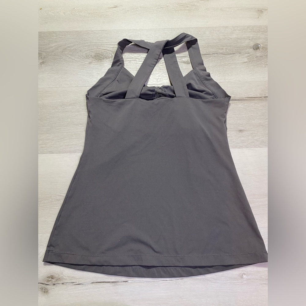 Merrell Workout Tank Gray Strap Racerback Ruched Bust UPF 50 Size Small - Picture 4 of 9